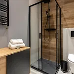 Homewell Poznanska Apartamento