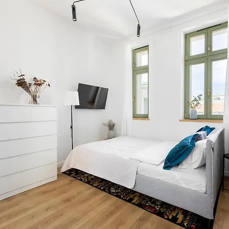 شقة Homewell Poznanska *