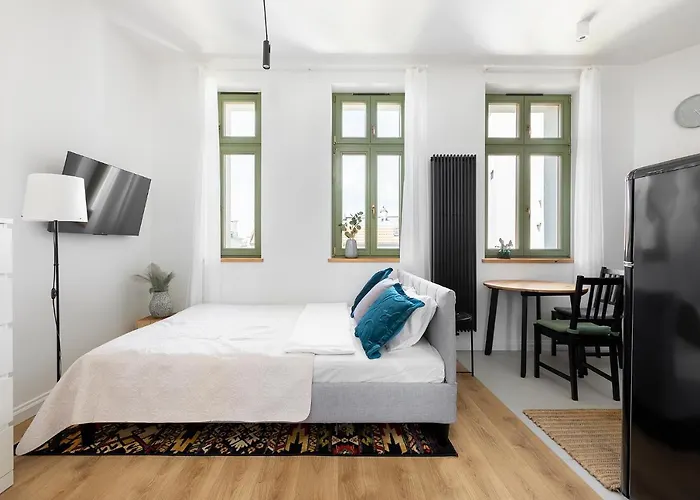 Homewell Poznanska شقة *